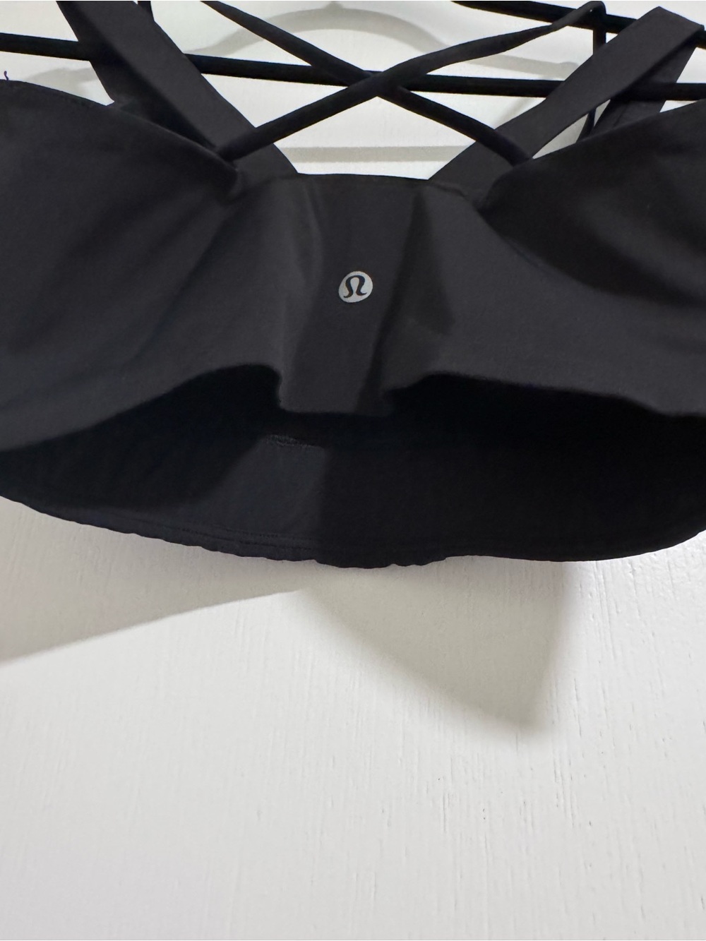 Lululemon Like A Cloud Bra B/C Cup Size 6 black Soft Light Support Yoga Workout